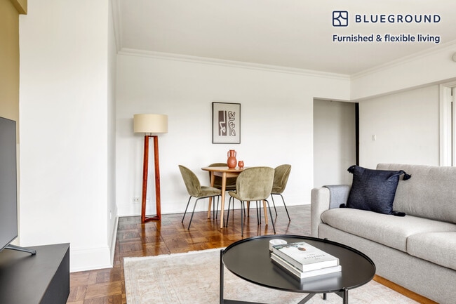 952 5th Ave unit FL8-ID871, New York, NY 10075 - photo 3