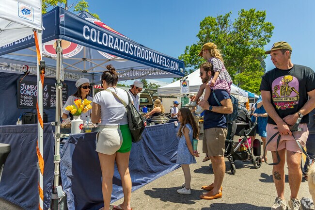 Bring the entire family to the Highlands Square Farmers Market.