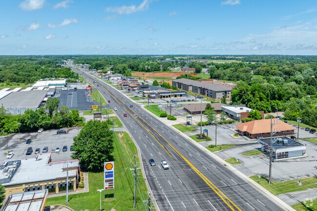 Fort Campbell Boulevard is a a major thoroughfare in Ringgold.