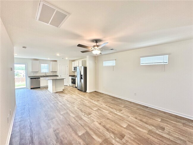 520 Seaborn Cir, Pendleton, SC 29670 - photo 4