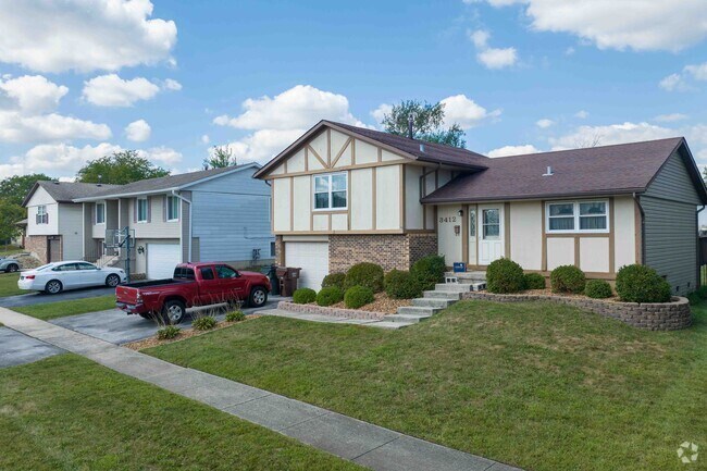 Lovely homes are nestled in the quiet and well-manicured Chateaux-Versailles area.