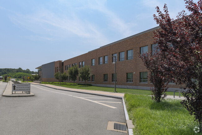 With industry-standard equipment, Ella T. Grasso Southeastern Technical High School is great.