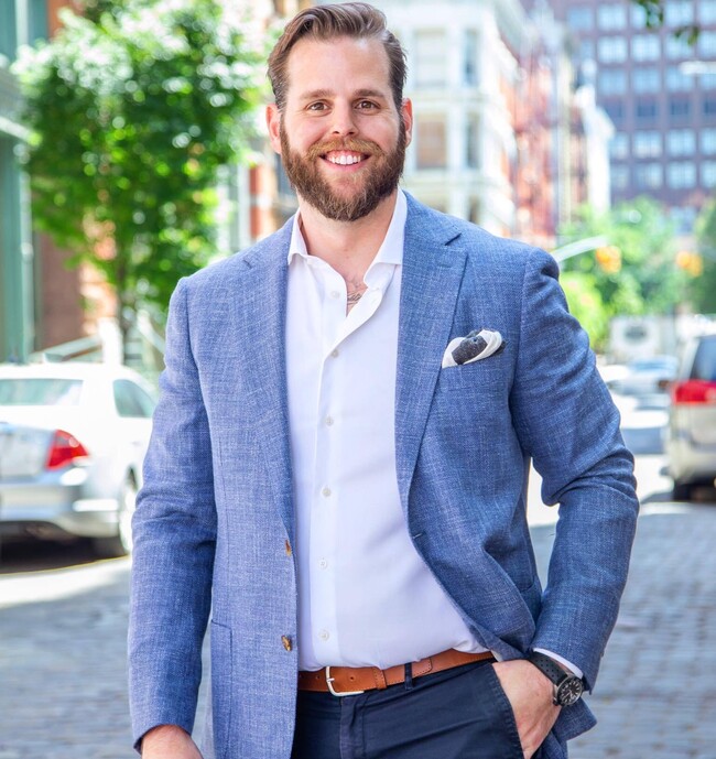 Agent Photo