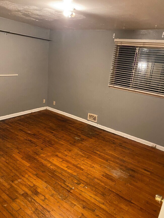 775 S Leyden St, Denver, CO 80224 - photo 4