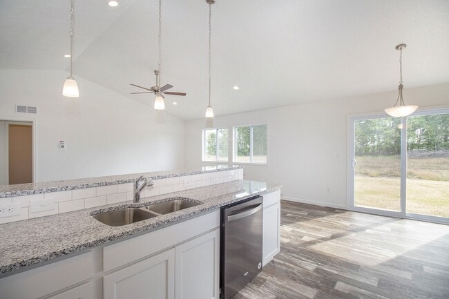 0 Southpointe Trails St unit 36892624, Otsego, MI - photo 3