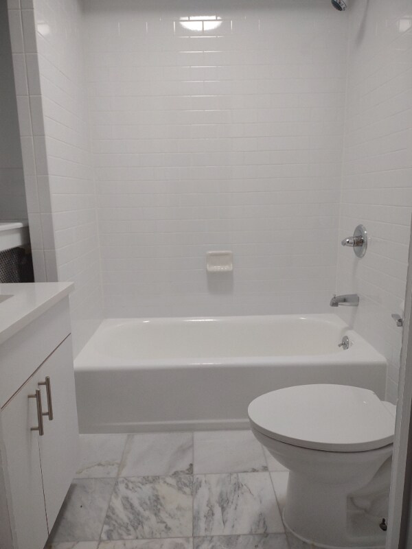 W 55th St 7th Ave unit 12, New York, NY 10019 - photo 3
