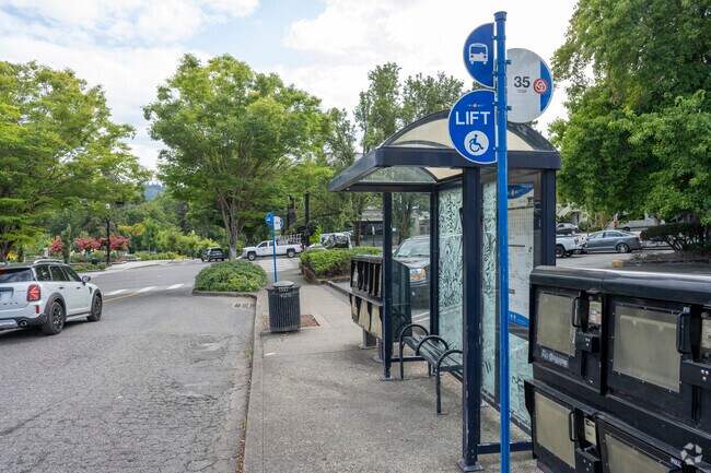 There's great public transportation in the Glenmorrie neighborhood.