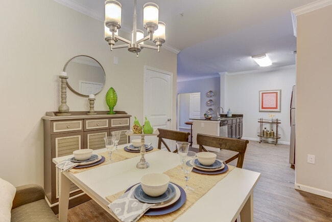Bacarra, Raleigh, NC 27606 - photo 3