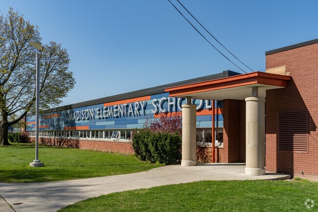 Madison Elementary School earned a C rating according to Niche.com.