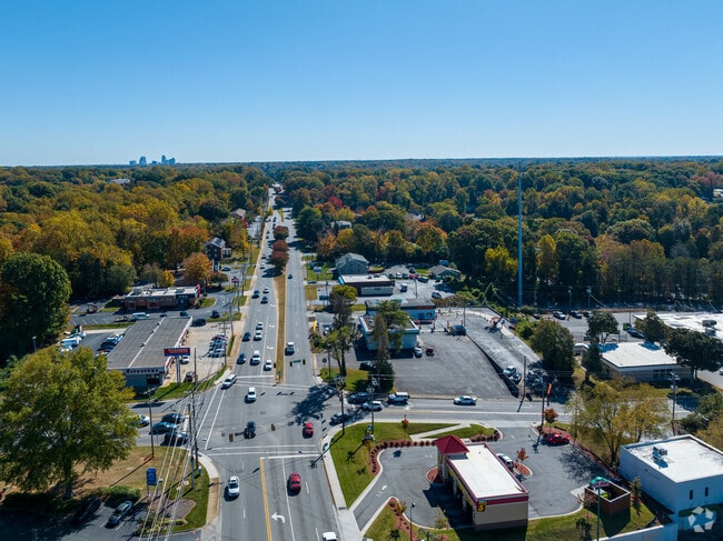 Town and Country Estates' roads provide easy access to shopping and downtown Winston Salem.
