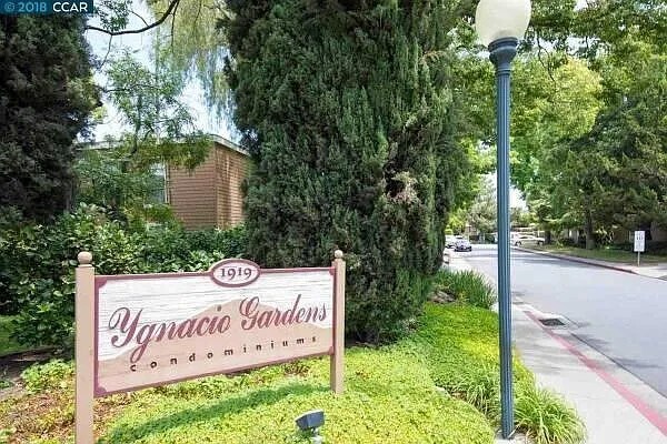 1919 Ygnacio Valley Rd unit Ygnacio Gardens, Walnut Creek, CA 94598 - photo 1