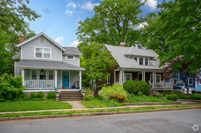 Various home styles sit side by side in Aurora Highlands, Arlington.