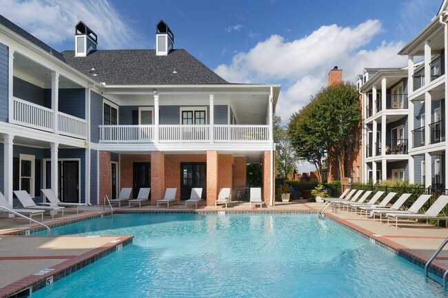 Island Park/Harbor Town Square, Memphis, TN 38103 - photo 2