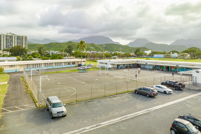 Kailua Intermediate School has many basketball courts to support its physical education program.