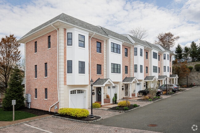 New townhouses in Caldwell, NJ offer an alternative to the single family home.