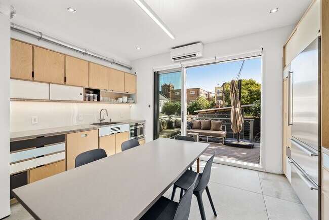 619 10th St NE unit B, Washington, DC 20002 - photo 4