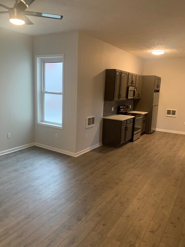 3022 Perrysville Ave unit 1, Pittsburgh, PA 15214 - photo 3