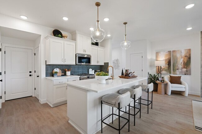 901 Rosebud Ct, Forest Grove, OR 97116 - photo 6