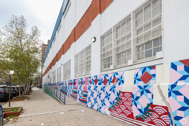 Global Community Charter School in Harlem is in a mixed use area.