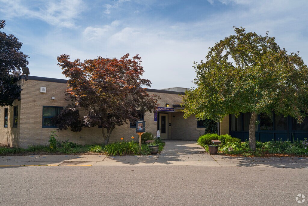 Farrand Elementary School building in Libonia-Plymouth.