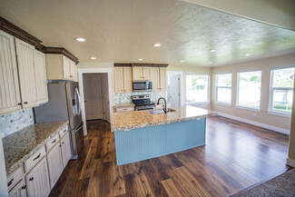 1711 W Hamilton Dr, Riverton, UT 84065