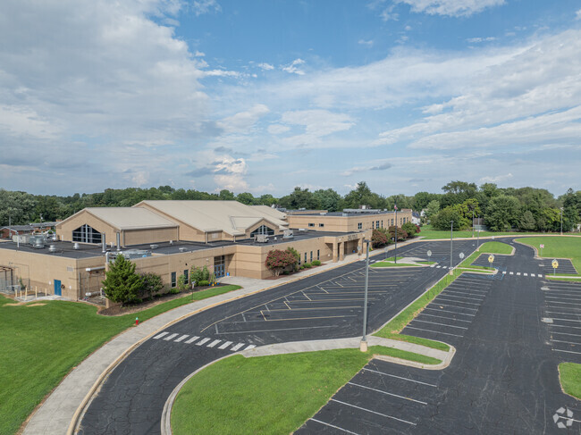 Fred Fifer III Middle School focuses on academic excellence and personal growth.