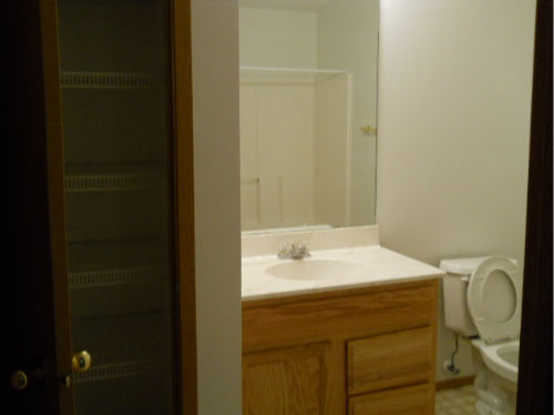 4010 University, Des Moines, IA 50311 - photo 2
