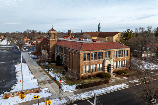 The student to teacher ratio at St Clare Of Montefalco School is 13:1 in 2025.