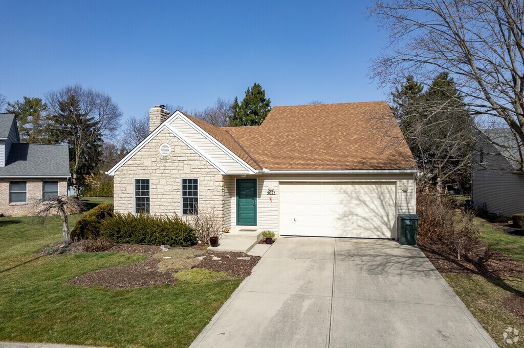 5076 Godown Rd Unit E, Columbus, OH 43220