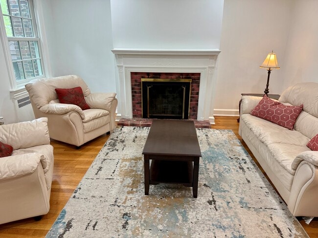 4414 Volta Place NW, Washington, DC 20007 - photo 6