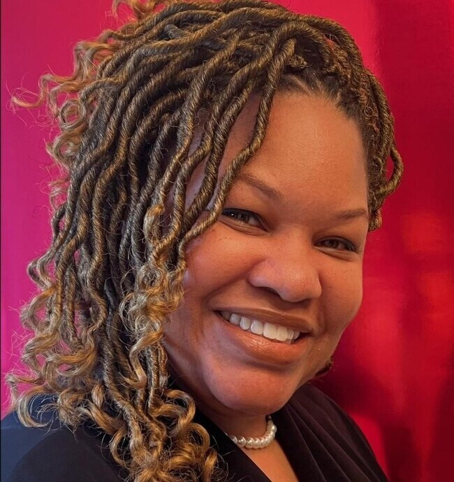 Cassandra Gordon-Burte