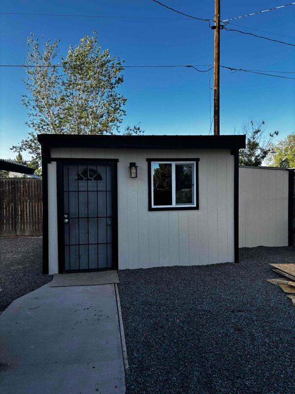 1325 San Andres Ave NW Unit C, Albuquerque, NM 87107