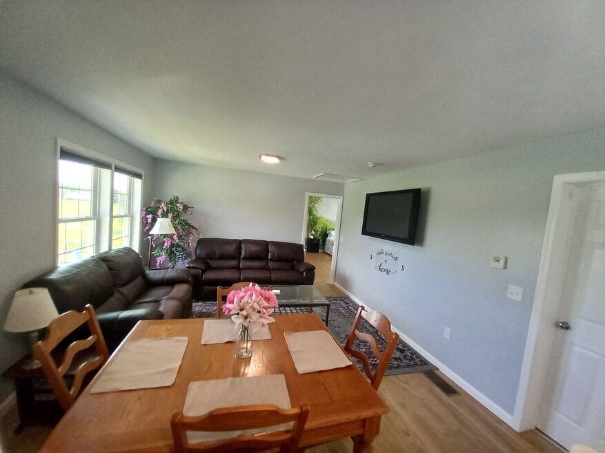 Dining Room/Living Room