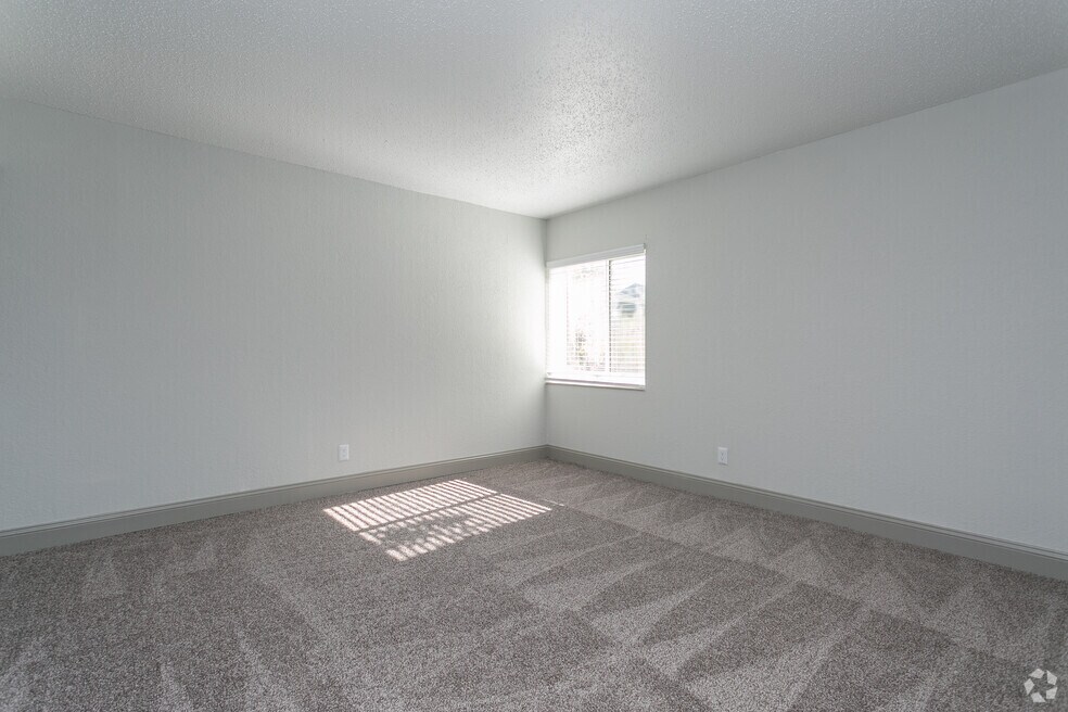 Palms at Ortega 4800 Ortega Farms Blvd, Jacksonville, FL