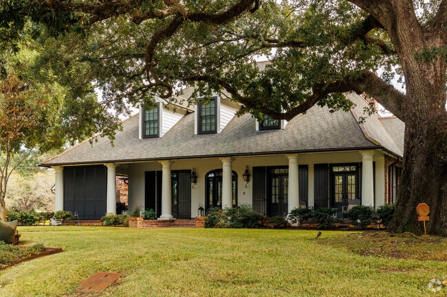 Acadian homes are common in the area.
