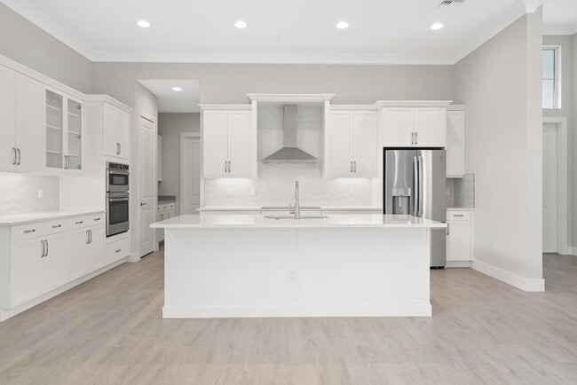 238 Oak Hammock Cr SW (11).jpg