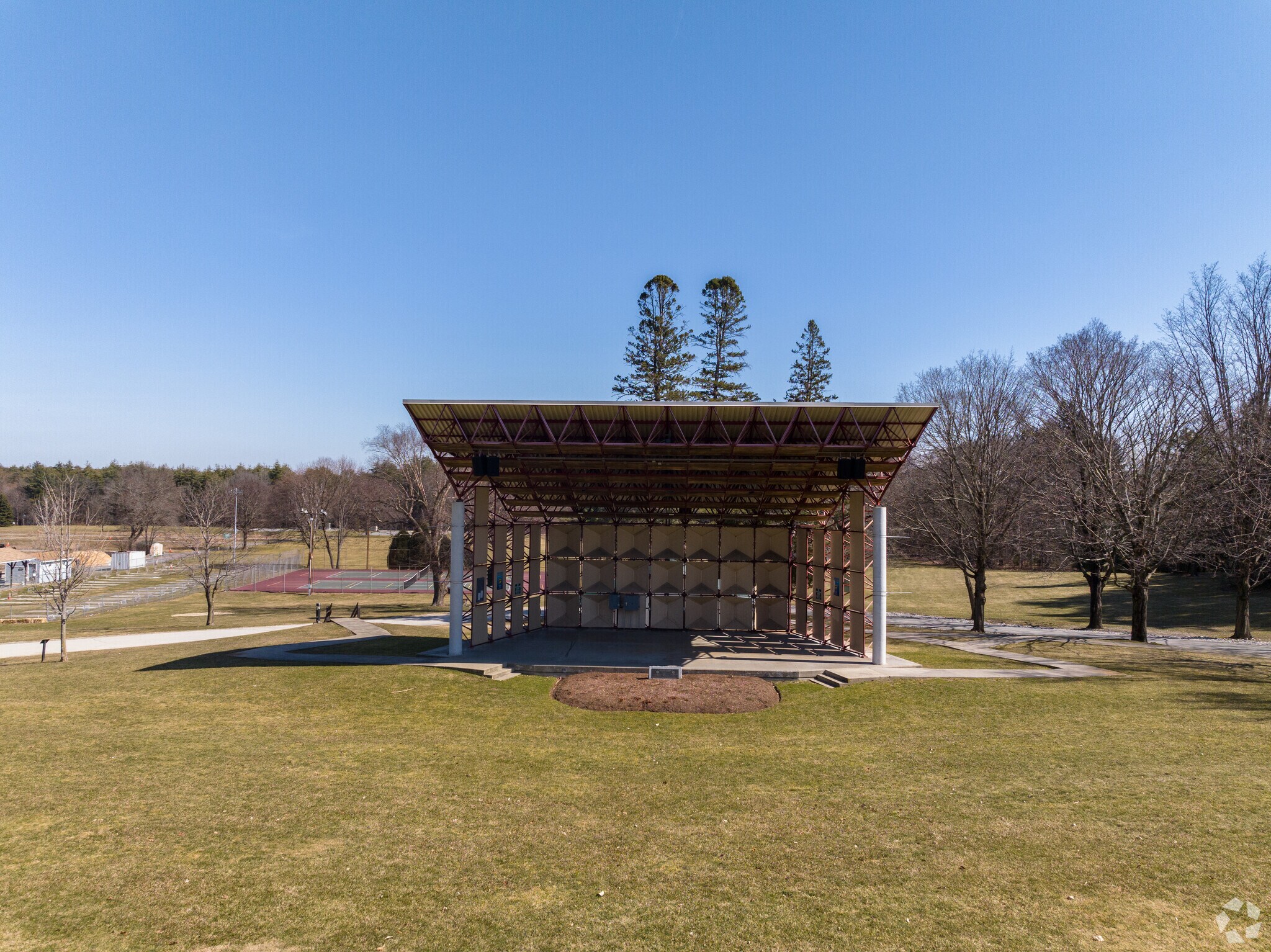 In nearby Greely Park you can find an outdoor stage, tennis courts and grassy areas to play in.