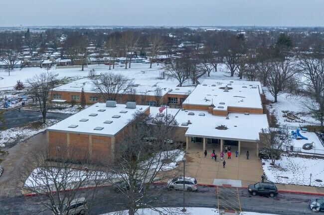 Hall Elementary School has a student-teacher ratio of 17 to 1.