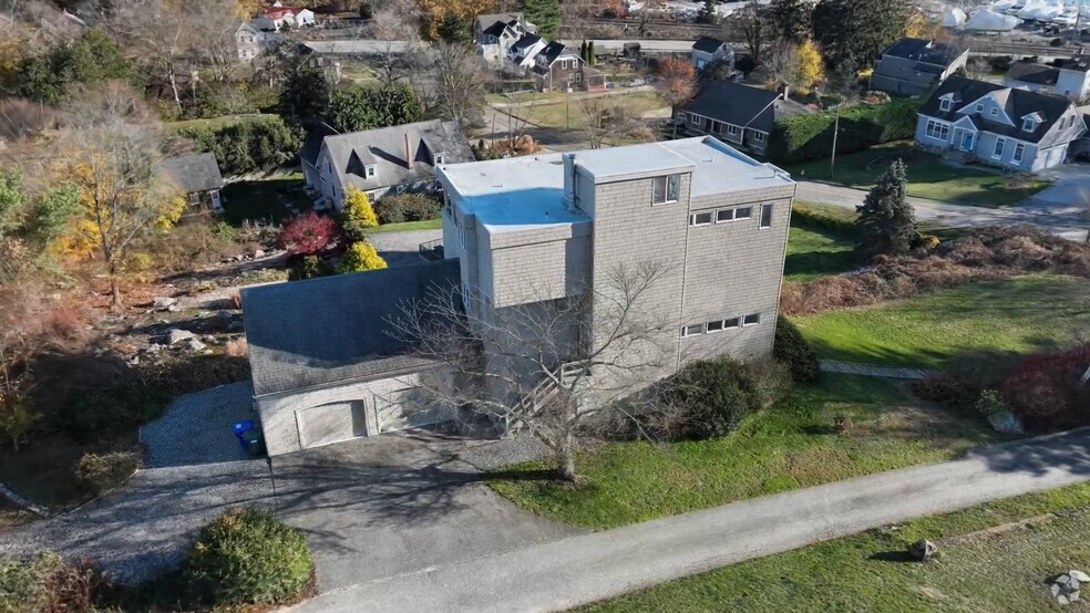 70 Prospect Hill Rd, Groton, CT 06340 - photo 2