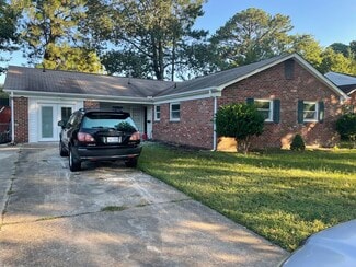 4708 Maser Ct, Hampton, VA 23666