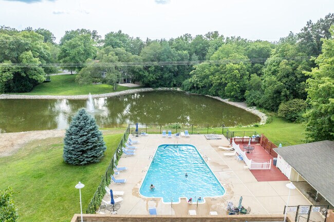 The clubhouse in Vinton Woods is used by the residents.