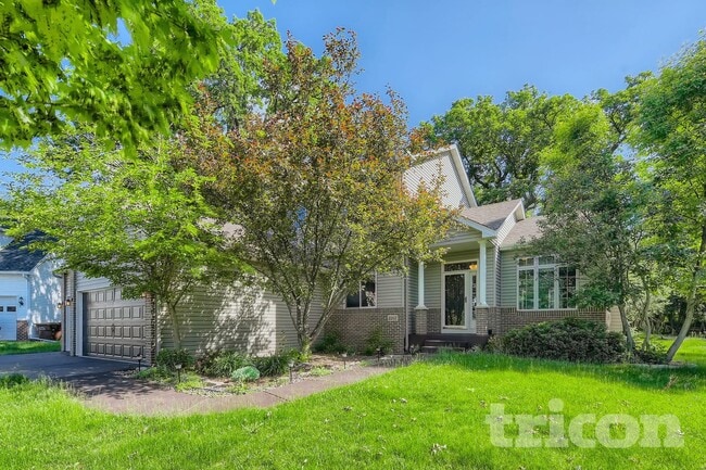 2207 Raspberry Ct, Buffalo, MN 55313 - photo 2