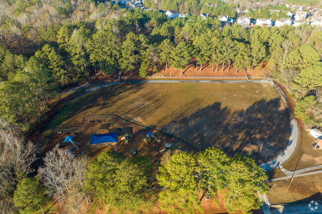 Helena Elementary School has plenty of room for kids to run and play.