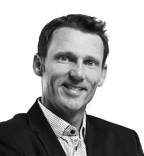 Scott Lynch