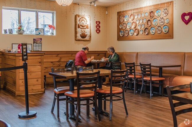 People love Vista Alegre for its good Mexican food in South End Hartford, CT.