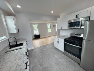 273 Maple Ave, Wallington, NJ 07057