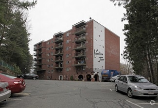 72 Nicholas Rd, Framingham, MA 01701