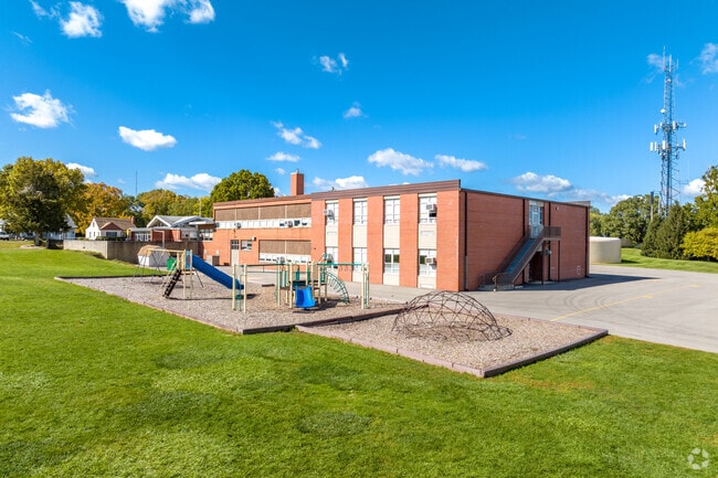 Lincoln Elementary School has an enrollment of approximately 450 students.