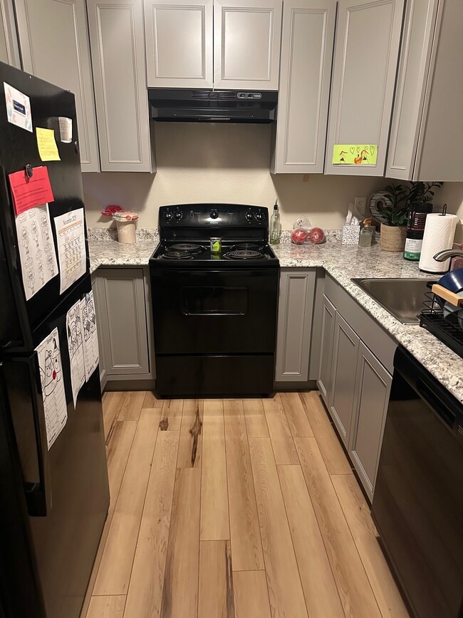 631 Highline Dr unit 631, Clifton, CO 81520 - photo 6