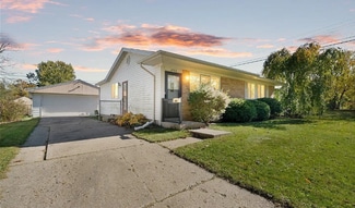 4709 Stillwell Ave, Lansing, MI 48911